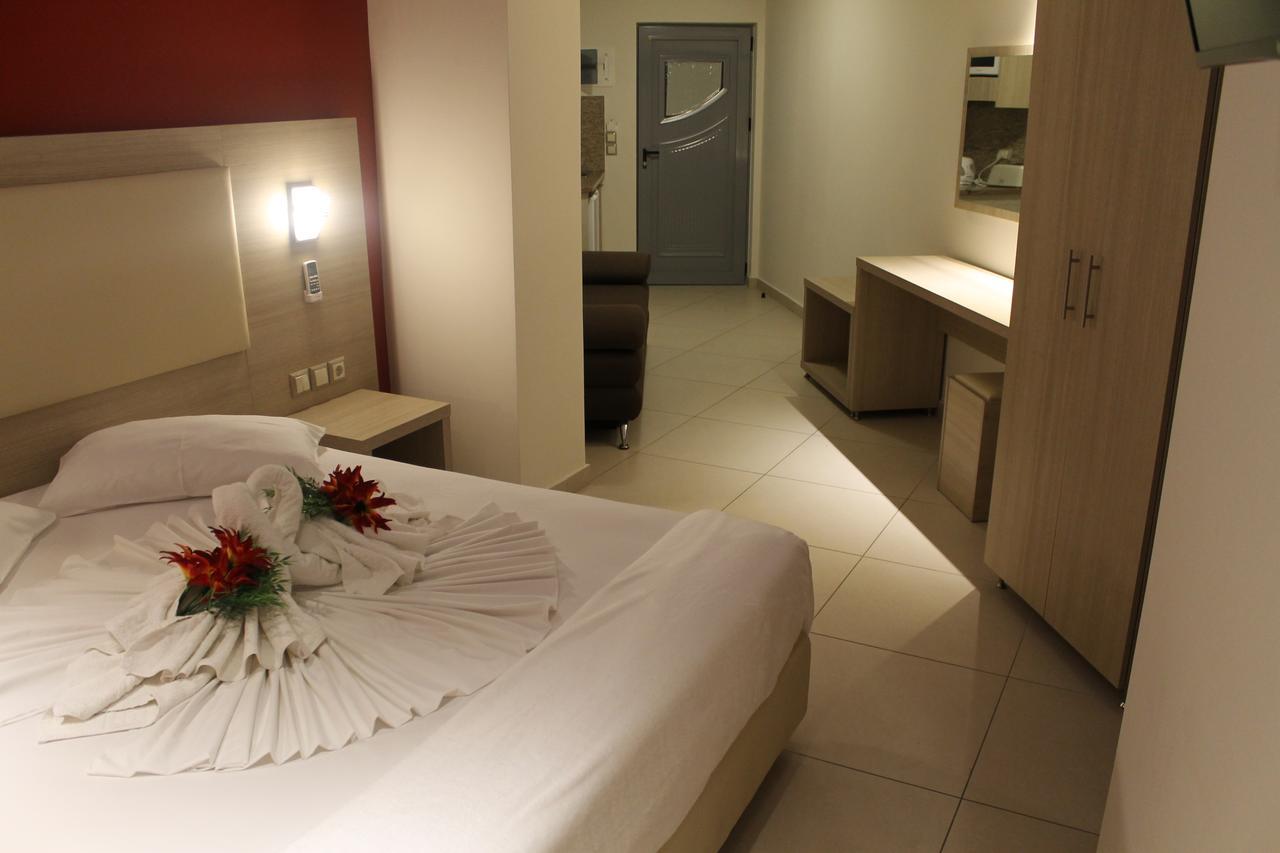 La Caretta Hotel Аликанас Екстериор снимка