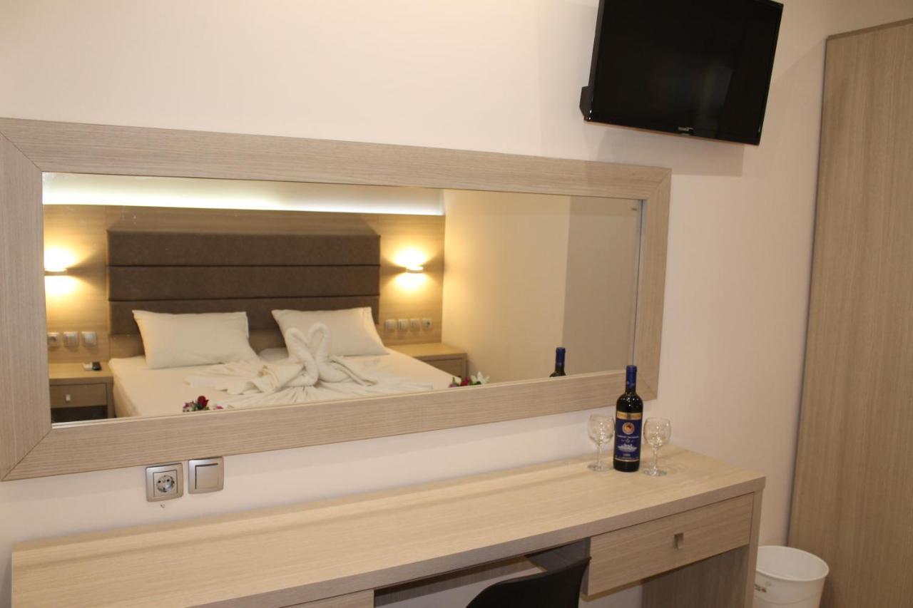La Caretta Hotel Аликанас Екстериор снимка